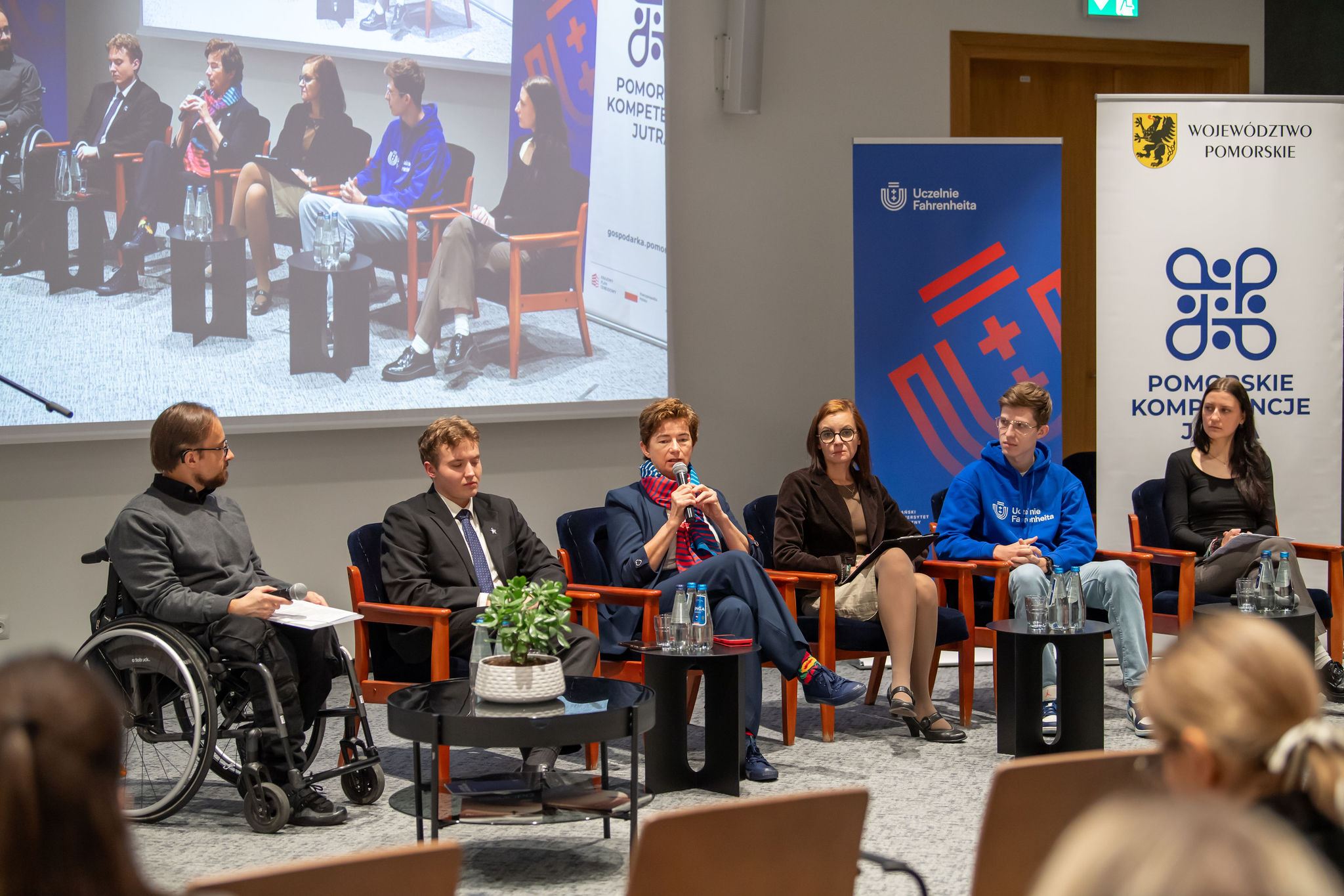 Zdjęcia Dzień Jakości FarU 21.10.2026 panel II