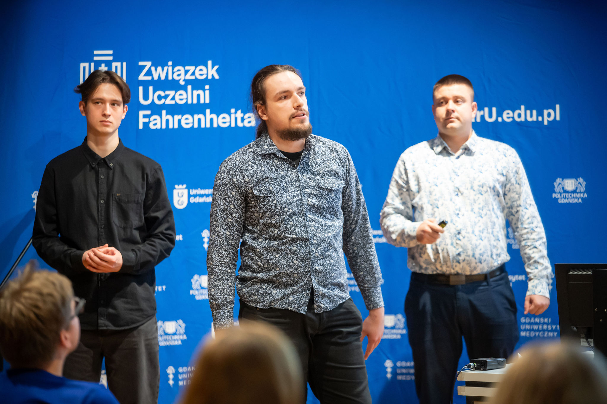 prezentacja zespołu realizującego projekt "TIGO Trash-in-Gas-out"