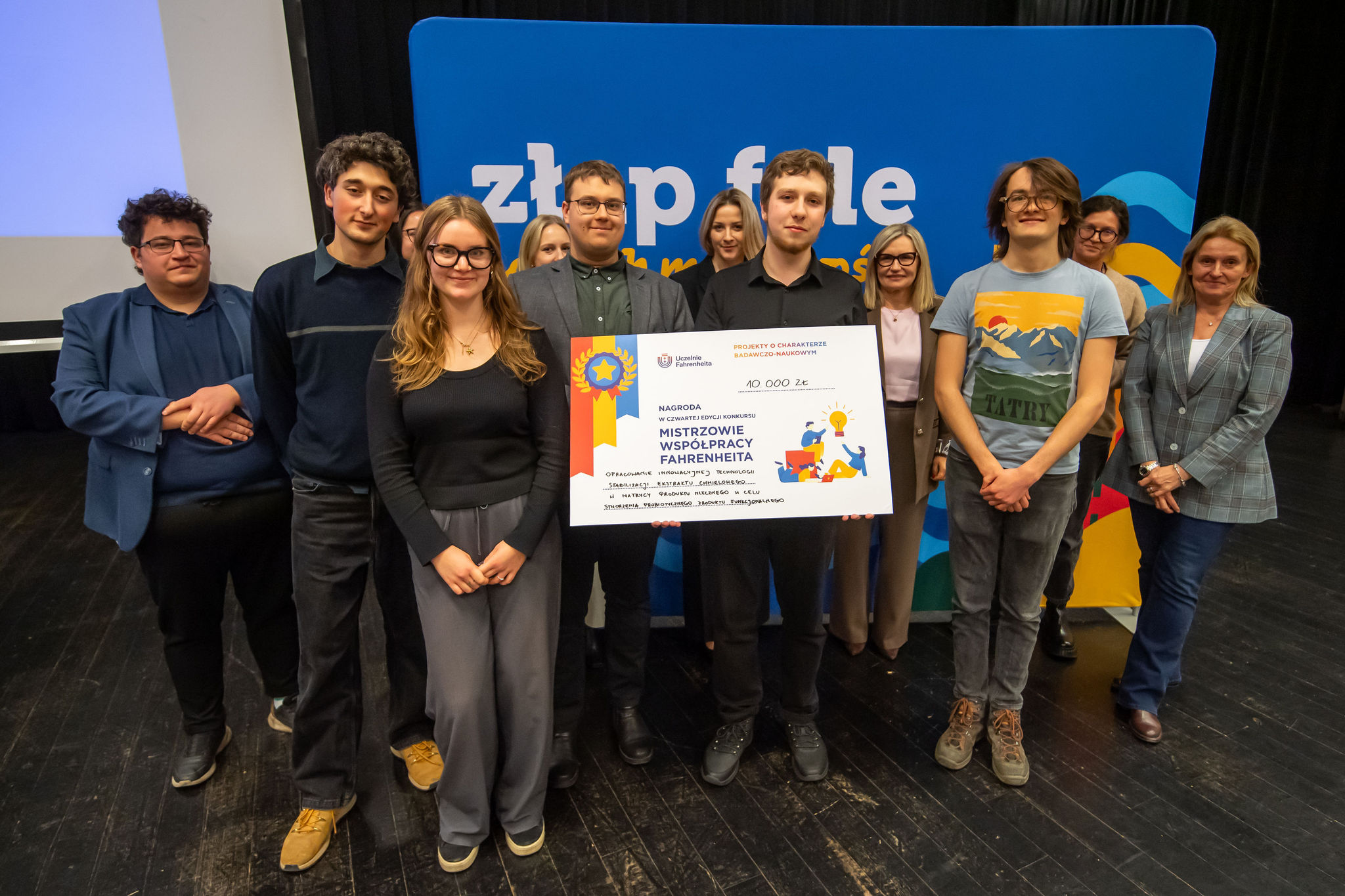 photos from the final of the 4th edition of FarU competition